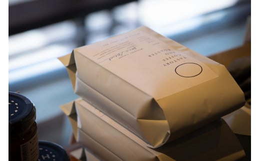 [秋の大感謝祭開催中!飛騨牛が抽選で当たる][6カ月定期便]『TASTORY COFFEE AND ROASTER』自家焙煎スペシャルティコーヒー豆 デカフェコース・粉(中挽き)(1回200g×2袋/全6回)