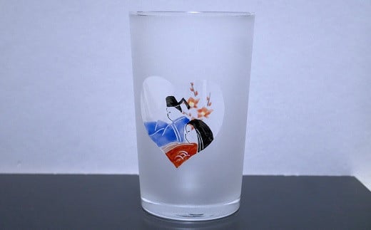 ビアグラス（すりガラス　ハート形・お雛様と桃）【178】