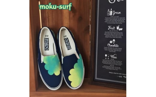 手描きスニーカー「moku-surf」22.0cm ダークブルー×グラデーション[受注制作]