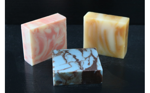 オーガニック クレイソープ・はちみつレモン石けん・チョコミントソープ 各1個