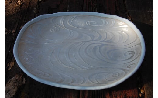 土志工房【銀彩流水文だ円皿】35×27×4.5 陶器 焼き物