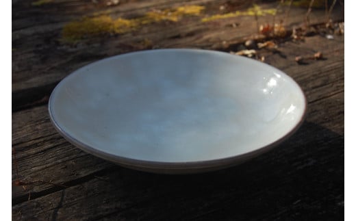 土志工房【外しのぎ丸皿】19×19×4 陶器 焼き物