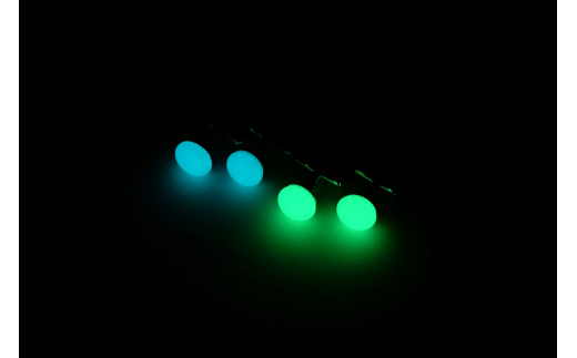 『輝石の光』ルナウェア カフスピン（グリーン） 蓄光アクセサリー 光るアクセサリー 夜光