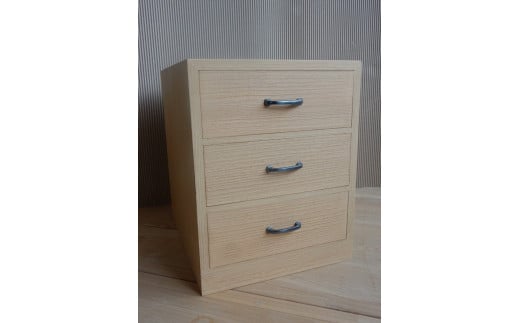 AQ001-1 桐3段小引箱