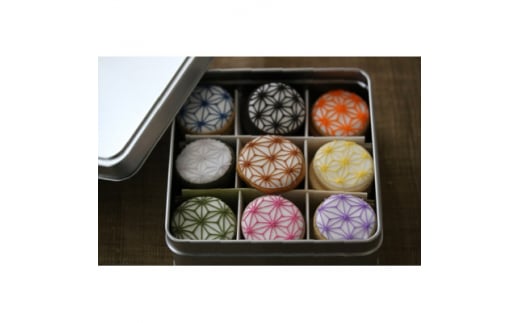 彩るアイシングクッキー缶【1308463】