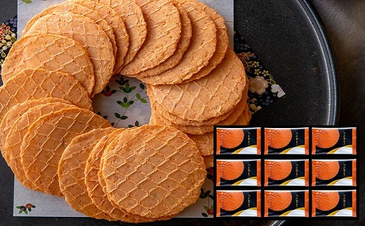 究極 海老 せんべい 「千歳のえび32袋」高級 えびせん 詰め合わせ 贈り物 ギフト せんべい おつまみ 海鮮 乾物 和菓子 醤油味 お菓子 おやつ 煎餅 小分け パック チャック付き袋 海鮮せんべい えびせん家族 人気 高リピート H011-096