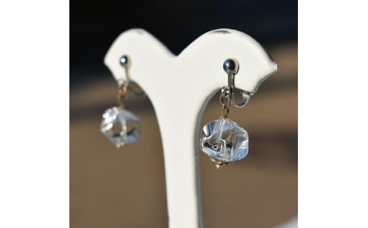 誕生石ピアス（イヤリング）　アクセサリー　ピアス　イヤリング　パワーストーン　誕生石　※部品及び誕生石については備考欄に希望をご記入ください　※着日指定不可