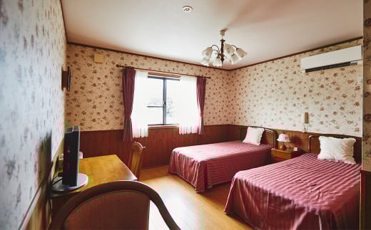 優雅な一軒家「B&B Asuka」で過ごす1泊2日 ペア宿泊券