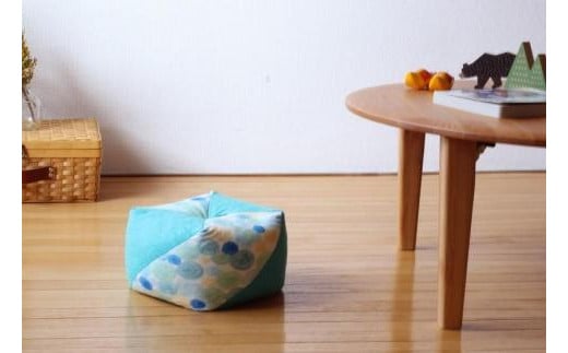 【 洛中高岡屋 】えがおつながる、おざぶとん『おじゃみキッズ学（がく）』（しゃぼんふゆ＆藍玉）