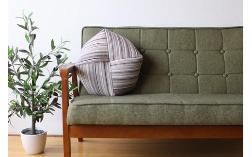 【 洛中高岡屋 】シンプルなデザインと素材感 おじゃみ座布団（グラフ・グレー）