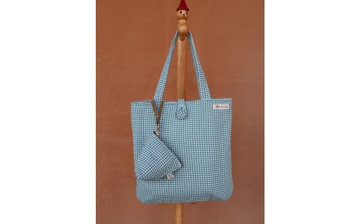 さをり織りバック・テトラポーチセット（2）【思いやり型返礼品（支援型）】　バック 手提げ ショルダー ポーチ 手作業 手織り 久美の浜　WP00002