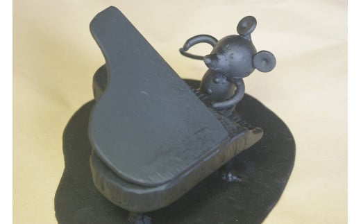 鉄工芸品 野ねずみチュー太のピアニスト 手作り 鉄製 白川町 / 鉄の造形工房のぶアート＆クラフト [AWAU022]