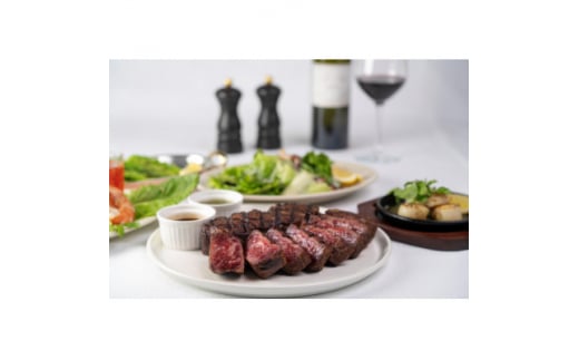 静岡県伊東市＜奏の森リゾート＞STEAK HOUSE AGED　熟成肉堪能コース　ペアお食事券【1487783】