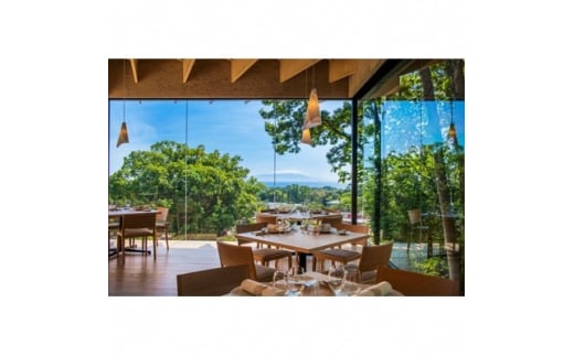 ＜ミクニ伊豆高原＞地中海料理「海と大地のマリアージュ」ペアお食事券【1141846】