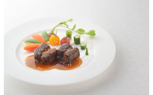 【髙島屋選定品】鳥羽国際ホテル　松阪牛 赤ワインブレゼ（TA-0514）