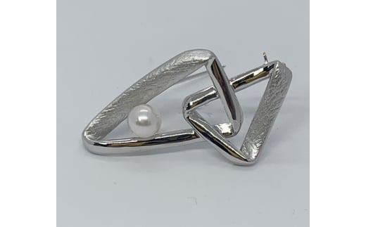 30-19三重県産あこや真珠7.5ｍｍSVブローチ