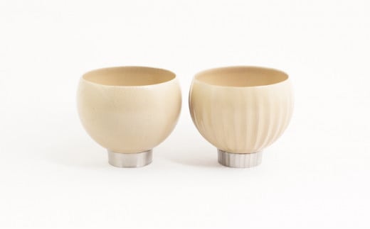 【手作り漆器】sukuf ivory（ペア）漆器×金属　湯呑・ぐいのみ・小鉢／天然木・本漆[№5223-0100]