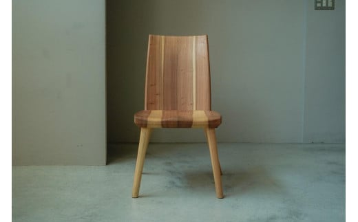 杉 ダイニングチェア 和歌山県産杉材 使用