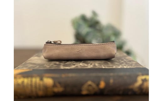 革職人が作る　本革ペンケースS　【グレー】