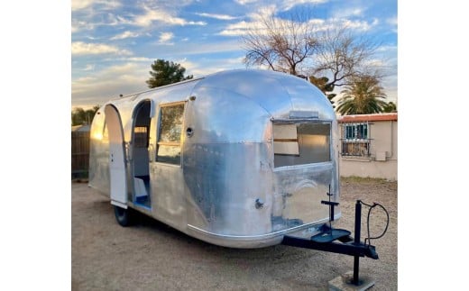 DJ-001_Airstream アメリカンキャンピングトレーラー エアストリームハンター オリジナル（標準仕様）