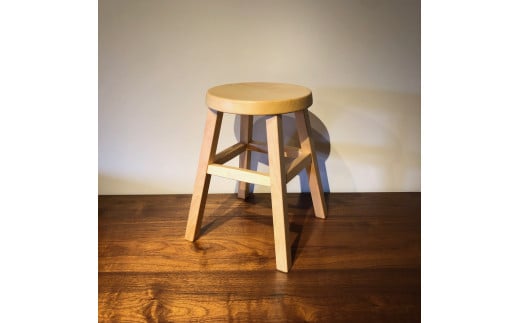 四方転びのスツール(紅松材)/ 丸椅子 スタッキング 伝統工法 無垢材【GOOD WOOD WORKS】_HA0716