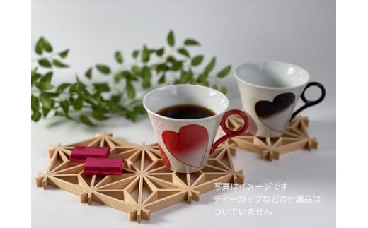 幸せを呼ぶハートのコースター【時安建具店】_HA0993