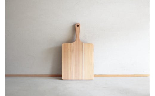 【Foreque】 小国杉 カッティングボード ナチュラル  天然木 まな板 木 木製 パン皿 お皿 おしゃれ プレート ケーキ皿 ギフト 贈答用 プレゼント Foreque 熊本 阿蘇 南小国町 送料無料