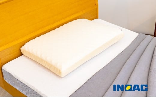 九州イノアック ゆったり広々！2つの感触『ウレタン屋さんが作る快眠枕』 快眠枕 枕 両面仕様 両面仕様まくら 広々サイズ 九州 福岡県 うきは市