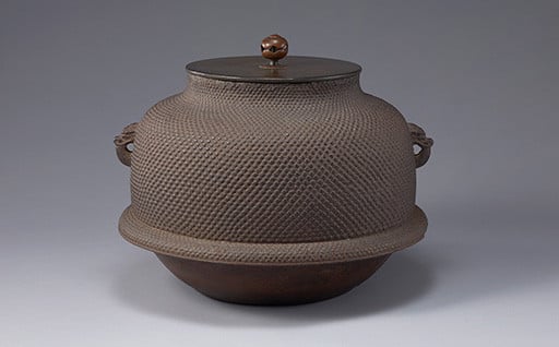 6.茶の湯の名器、芦屋釜復興事業