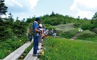 登山道、遊歩道及びトイレ等の環境整備に関する事業