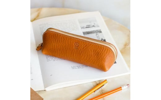 三角ペンケース<キャメル>【福岡市内製造】