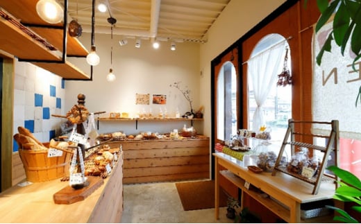 バックハウスブラウ お店でお好きなパンを購入！ギフト券