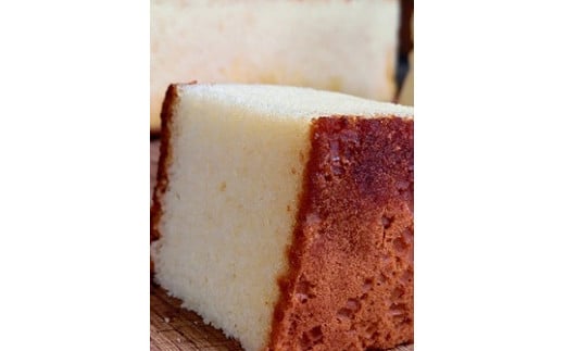 okano-8.せいりんどう美作久世かすてら　３点セット（箱入り）