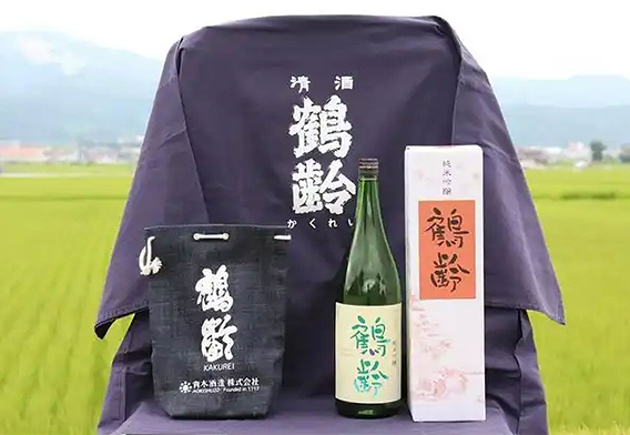 【日本酒ソムリエ厳選】鶴齢　純米吟醸　一升のイメージ