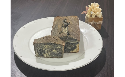 バターをたっぷり使用したパウンドケーキ ごま 1本大阪府大東市6000菓子・スイーツ焼き菓子