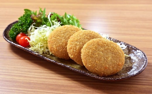 熊取産の里芋を使用「くまコロ(熊取コロッケ)」プレーン・カレー味・筍入り(3種 計30個)(004_5002)大阪府熊取町12000鍋セット・総菜・加工食品総菜