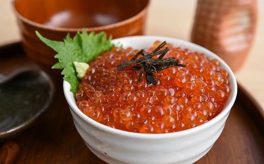 F-05007【12/21まで年内配送】 【北海道根室産】いくら醤油漬け200g×3P(計600g)北海道根室市34000魚介・海産物いくら