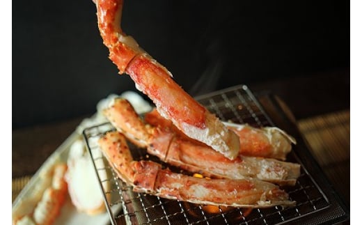 C-54010【12/21まで年内配送】  【北海道根室産】生冷凍たらば蟹足3〜4肩(計1kg前後)北海道根室市29000魚介・海産物カニ