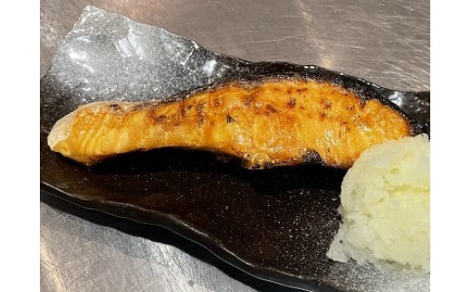 B-94001【年内配送可】 一夜干し銀鮭2切×5P北海道根室市23000魚介・海産物鮮魚