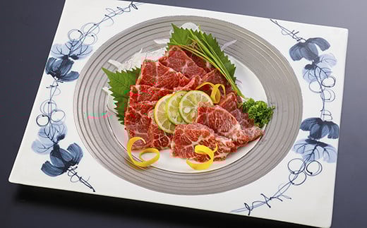 国産 プレミアム 三角 バラ 馬刺し 約100g×1パック 専用醤油付き熊本県高森町16000肉ジビエ