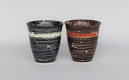 ギャラリー器楽 光彩釉 銀河 焼酎カップ ボルドー 白 ペア A35-274佐賀県有田町35000雑貨・日用品食器・グラス