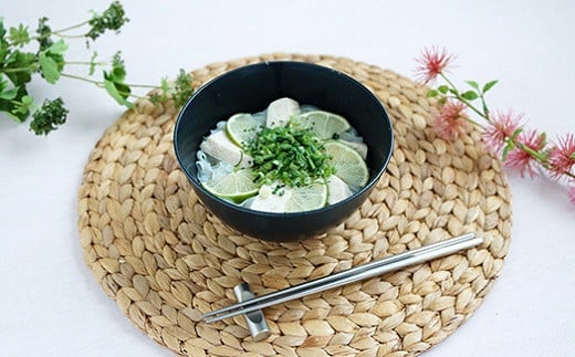 瑞峯窯 有田焼 白黒マット ペア丼 原重製陶所 A30-297佐賀県有田町30000雑貨・日用品食器・グラス