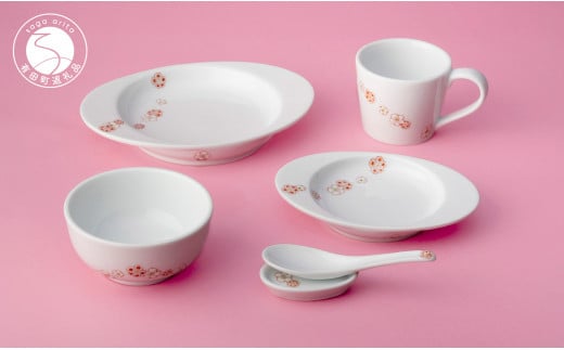 肥前赤絵窯元 鷹巣 お食い初め器揃え 女の子用 百日お祝い 成長と共に長く使える 名入れ 有田焼 A70-137佐賀県有田町70000雑貨・日用品食器・グラス