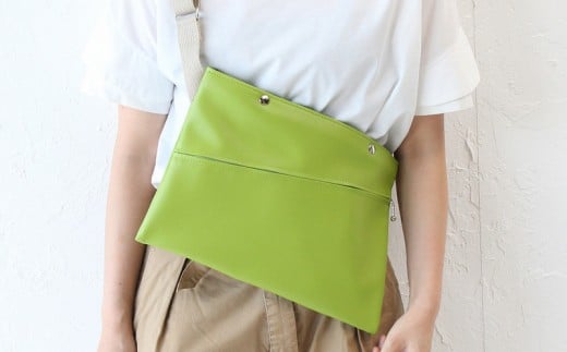 No.246-05 上質で上品でシンプルなショルダーバッグ「saco」(グリーン) / 雑貨 日用品 鞄 千葉県千葉県野田市24000衣類・装飾品・工芸品鞄・バッグ