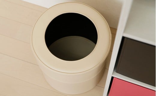 No.249-07 ゴミ箱 PVCレザーごみ箱「pinoco」 Mサイズ(ライトブルー) / 雑貨 日用品 インテリア 千葉県千葉県野田市19000衣類・装飾品・工芸品その他 装飾品・工芸品