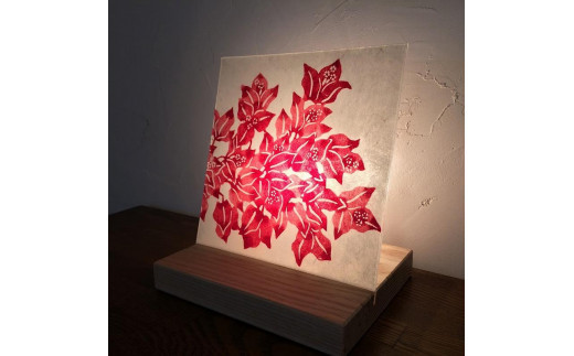 琉球あんどん板型(大)ブーゲンビリア沖縄県南城市46000衣類・装飾品・工芸品その他 装飾品・工芸品