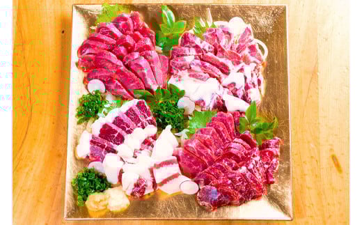 桜牧場 馬刺し 4種 食べ比べセット 合計600g 上赤身・フタエゴ・馬ヒレ・馬ヒモ 醤油付熊本県熊本市27000肉ジビエ