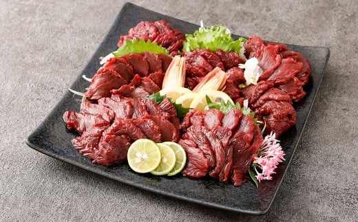 【フジチク】 国産馬刺し赤身 計600g(約100g×6個) 馬肉 お肉 生姜・たれ付き熊本県熊本市18000肉ジビエ