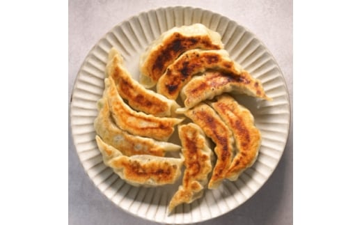 東村山市の名店「すぱいす」冷凍餃子 約40g×30個 【1645600】東京都東村山市17000鍋セット・総菜・加工食品総菜