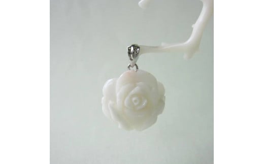 珊瑚職人館の珊瑚のペンダント176高知県宿毛市20000衣類・装飾品・工芸品アクセサリー